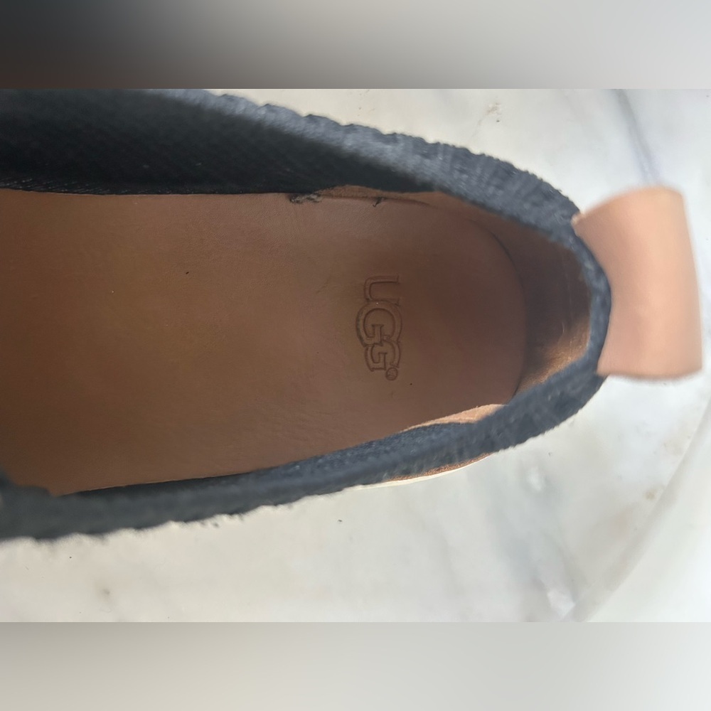UGG SYDNEY MESH BLACK LACE UP SNEAKERS Sz. 9. COMFORTABLE , STYLISH, BREATHABLE - Picture 6 of 7